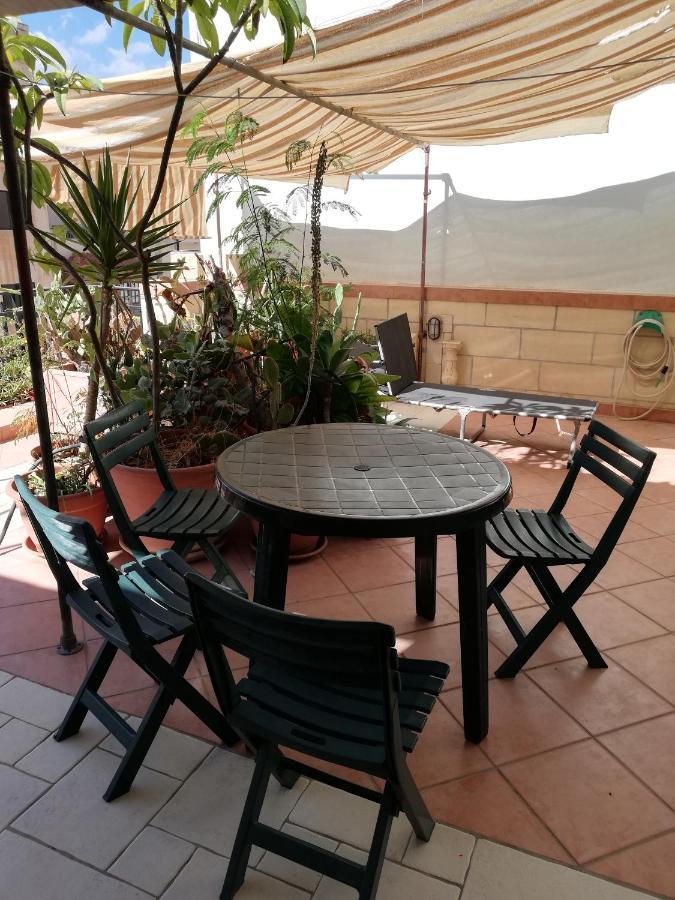 The Roof Garden Maisonette مارساسكالا المظهر الخارجي الصورة